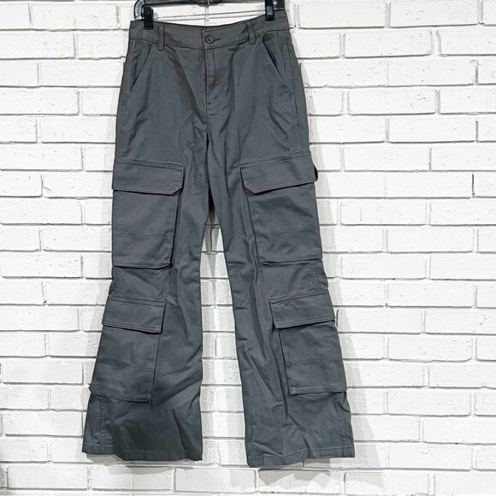 H&M Divided Gray Multi Pocket Wide Leg Cargo Pants Gorpcore Utility NWT 4